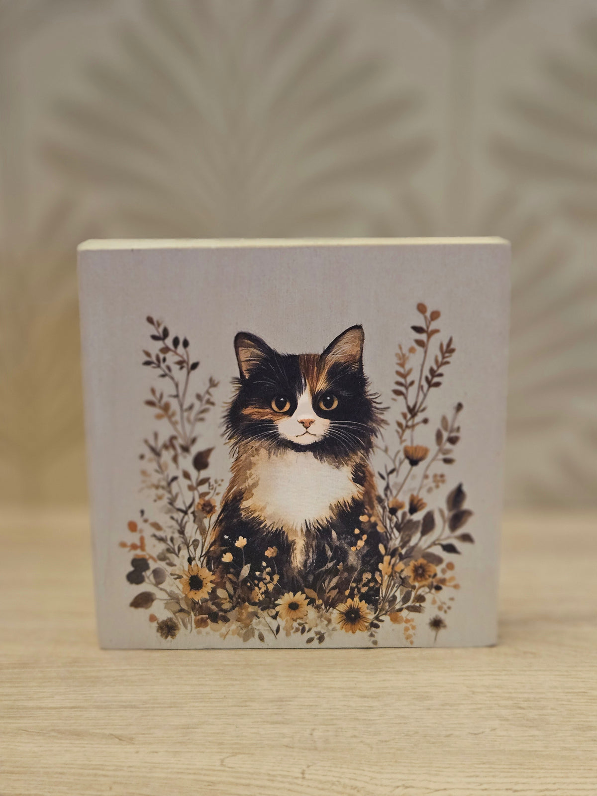 Calico Kitty Wooden Decor